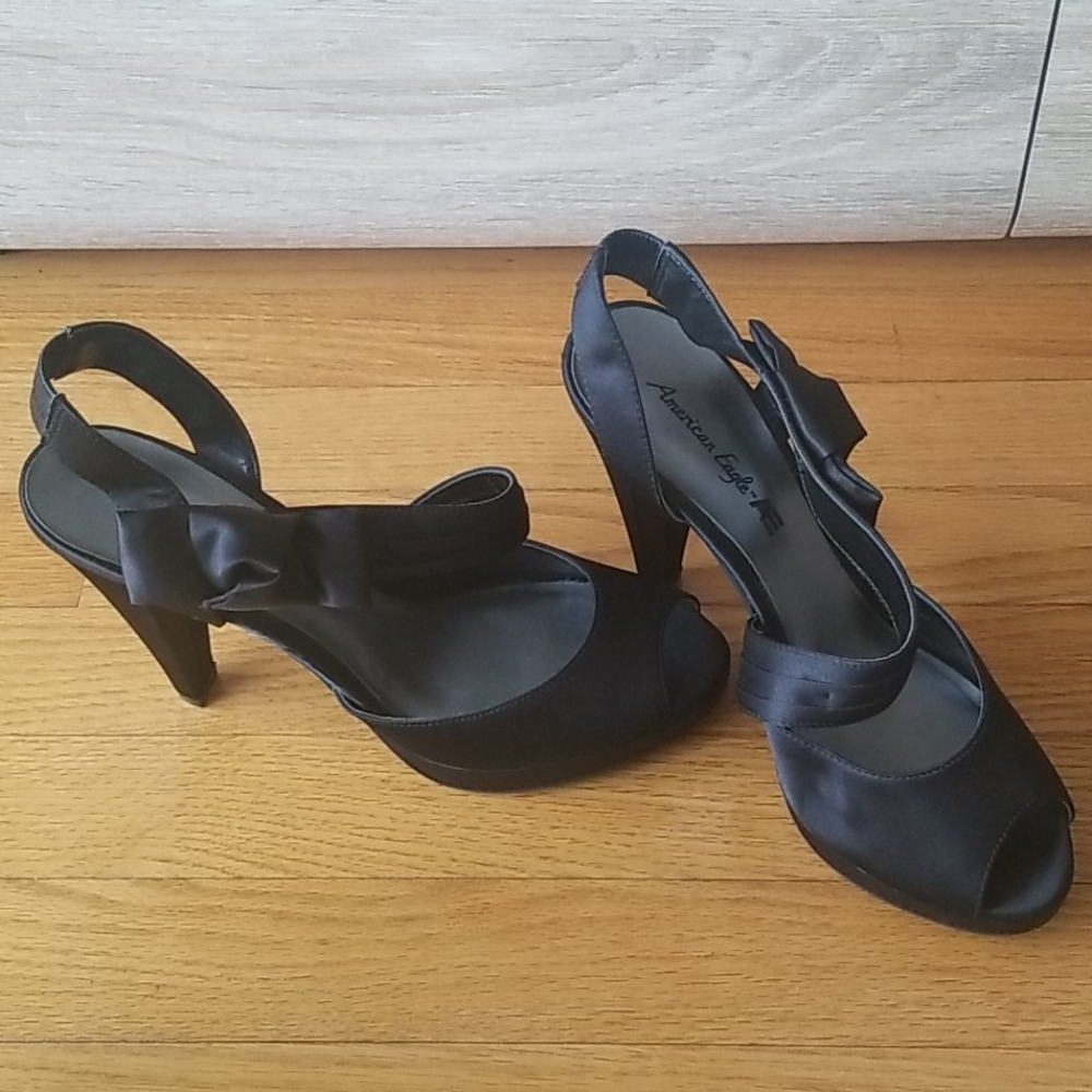 American Eagle Heels